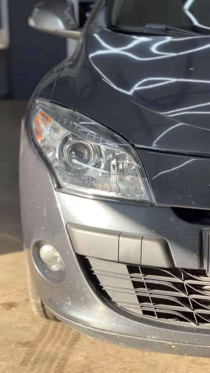 Renault Megane: установили bi-led модули, отполировали фары