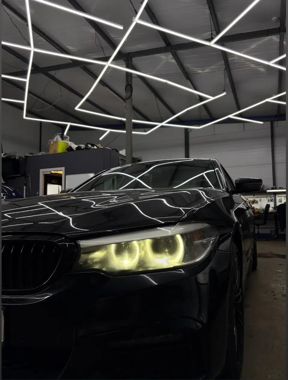 BMW F30: отремонтировали дхо