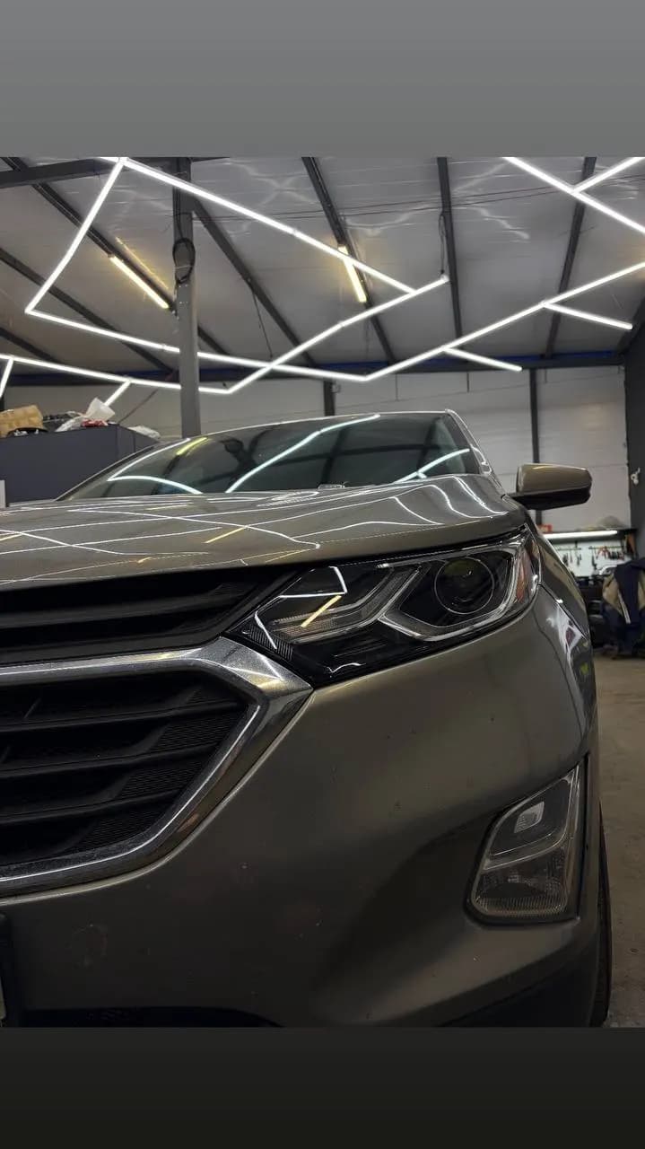Chevrolet Equinox: установили bi-led модули, отполировали и оклеили фары защитной плёнкой