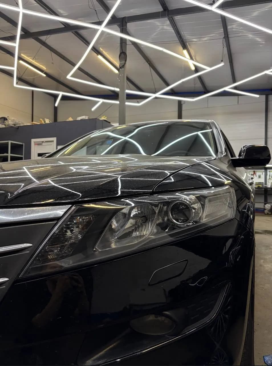 Honda Crosstour: установили bi-led модули, отполировали и оклеили фары защитной плёнкой